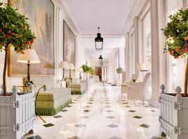 Le Bristol Paris - an Oetker Collection Hotel โรงแรมที่ฌ็องเซลิเซ่ในปารีส