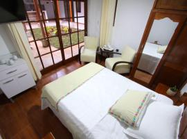 Casa Kuelap Hostal, guest house in Chachapoyas