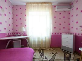 Guest House on Kaldaiakova 38, hotel in Almaty