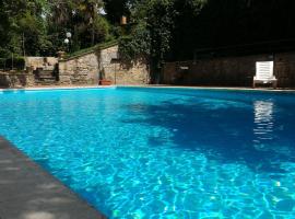 Short Rent Il Casale, country house in Capolona