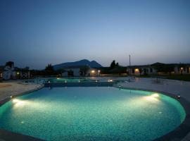 Santa Maria Resort Spa & Wellness, מלון באורוסיי