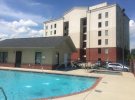 River Crossing Resort, hotel en Pigeon Forge