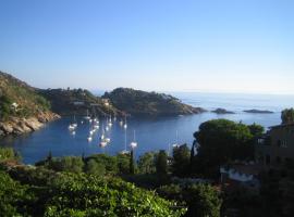 La Bouganville, hotel a Giglio Porto