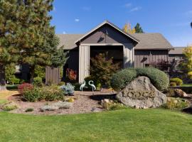 Running Y Ranch Golf & Spa Resort, cabin in Klamath Falls