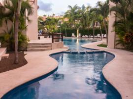 Coral Maya Stay Suites, hotel din Puerto Aventuras
