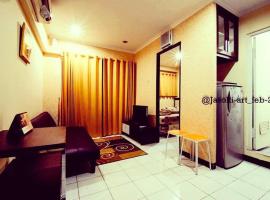 Standard Room Apartemen, low budget but nice, hotel con spa en Yakarta