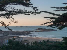 la Pinède, spa hotel in Dinard