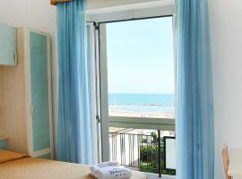 Hotel Dolores – hotel w dzielnicy Viserba w Rimini