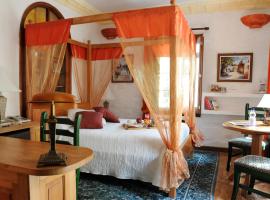 Boutique Hotel Antinea, hotel di Quito
