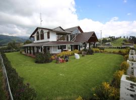 Hosteria Loma Larga Cayambe: Cayambe'de bir orman evi