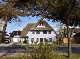 Landhaus Esperort: Ahrenshoop şehrinde bir otel