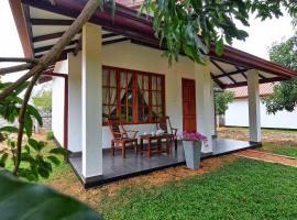 Dambulla Hills Resort, cabin in Dambulla