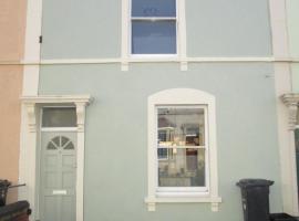 3 Newton Street, holiday home in Bristol