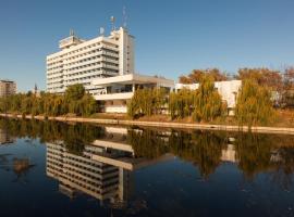 Continental Forum Oradea, hotel en Oradea