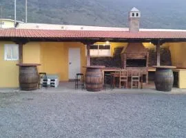 Casita con Barbacoa