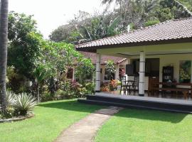 Indah Homestay and Cooking classes, hotel in Senggigi 