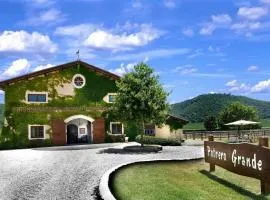 Agriturismo Potrero Grande sul Lago di Martignano con spiaggia