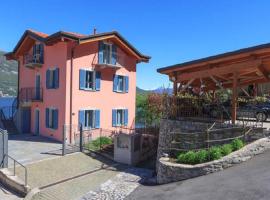 Appartamento vista Lago - Mary, Hotel in Lezzeno