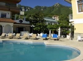 Resort Santangelo & SPA, hotel in Pimonte