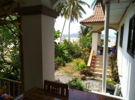 Beach house, hotel a Taling Ngam Beach