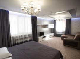 Port Royal, hotel com piscina em Tul'chyn