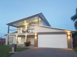 Modern Luxury Ocean Views, cottage in Townsville