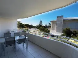 Visit the Cote D'Azur in Sunshine Beach