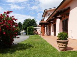 Villa Etruria Guest House, hotell i Pitigliano