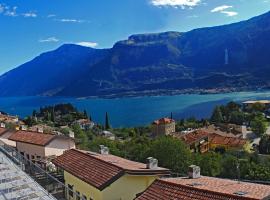 La Quiete 24 Lake view apartment by Gardadomusmea