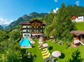 Hotel Dorfer, hotel i nærheden af Hirschkogel, Grossarl