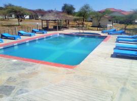 Sandai Resort Lake Baringo, hotel com estacionamento em Ol Kokwe