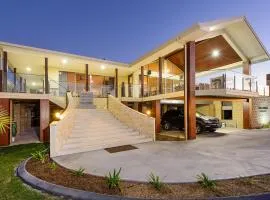 5 stars hotel in Port Macquarie 5 stars hotel in Port Macquarie