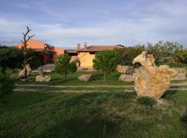 Country House Vignola Mare, country house in Aglientu