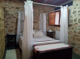 Casa De Vacances La Vella Era, hotel barato en Arnes