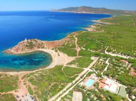 Villaggio Camping Torre Del Porticciolo, hotell sihtkohas Porto Conte