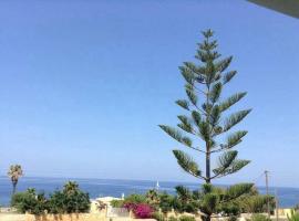 Viesnīca Spiti me Thea pilsētā Filiatrá