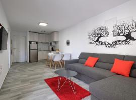 Apartments Cura Beach PROA, מלון בטורבייחה