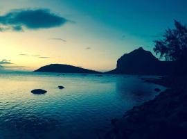 Ideal for kite surfer&family, hotel in Le Morne