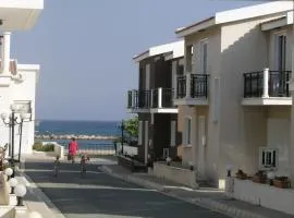 Philippou Beach Villas & Apartments