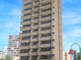 Aparthotel BCL Levante Beach, serviced apartment in Benidorm