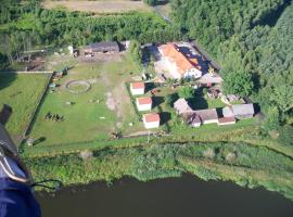 Rancho Colorado, casa rústica em Trzciel