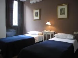 Hostal LK Barcelona