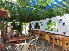 Pension Titika, vacation rental in Katapola