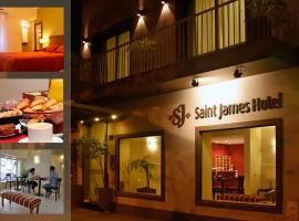 Hotel Saint James, hotel in La Plata