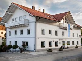 Hotel Wirtshaus am Schloss, hotell sihtkohas Aicha vorm Wald