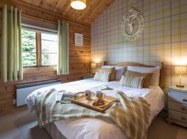 The Lodges at Artlegarth, hotel with parking in Ravenstonedale