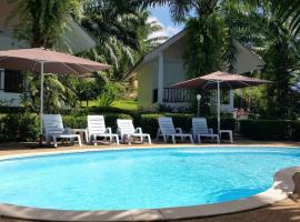Groovy Bungalows, villa in Ao Nang Beach