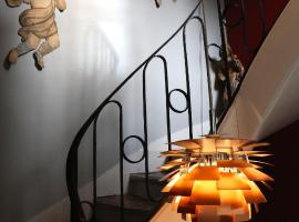 Le 66, khách sạn ở Paris
