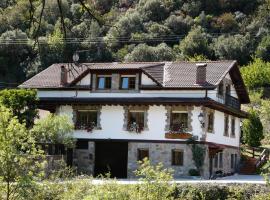 Apartamentos Rurales Valverde, pet-friendly hotel in Potes