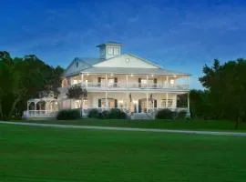 Rose Hill Retreat AAA Four Diamond Inn